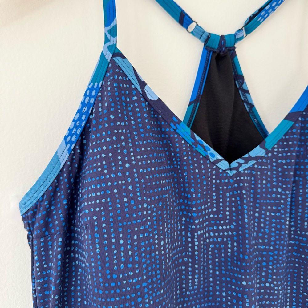 Title Nine “Next” Dress in Blue Abstract Pattern Side Pockets Racerback, Size L - Picture 6 of 10